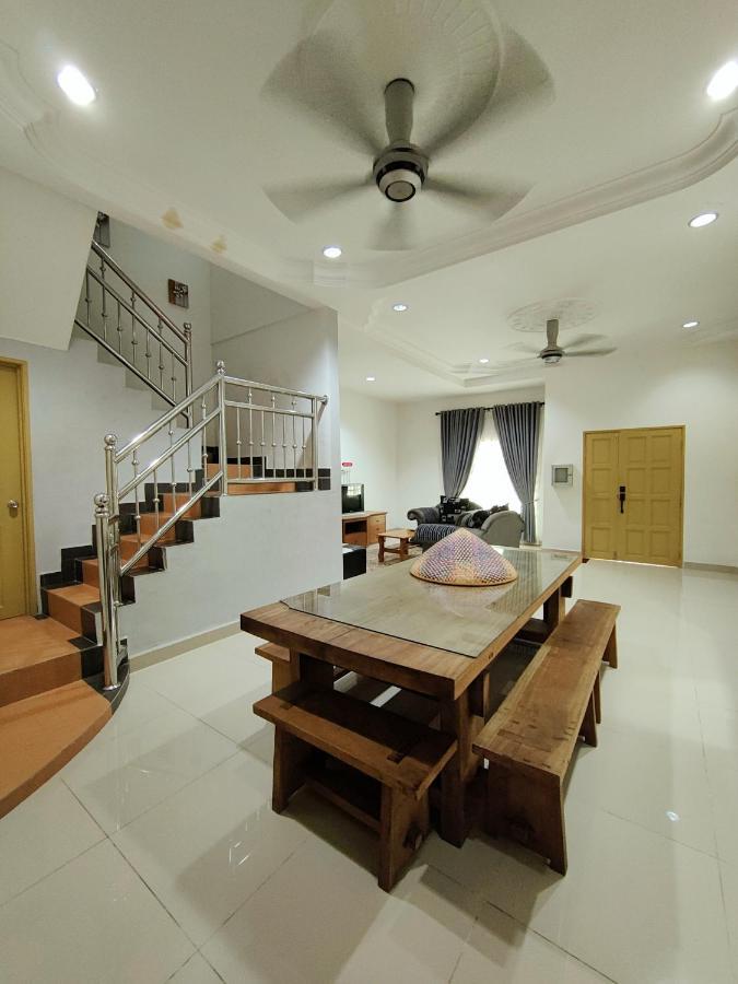 Homestay Roma Suite Kuala Terengganu Bagian luar foto