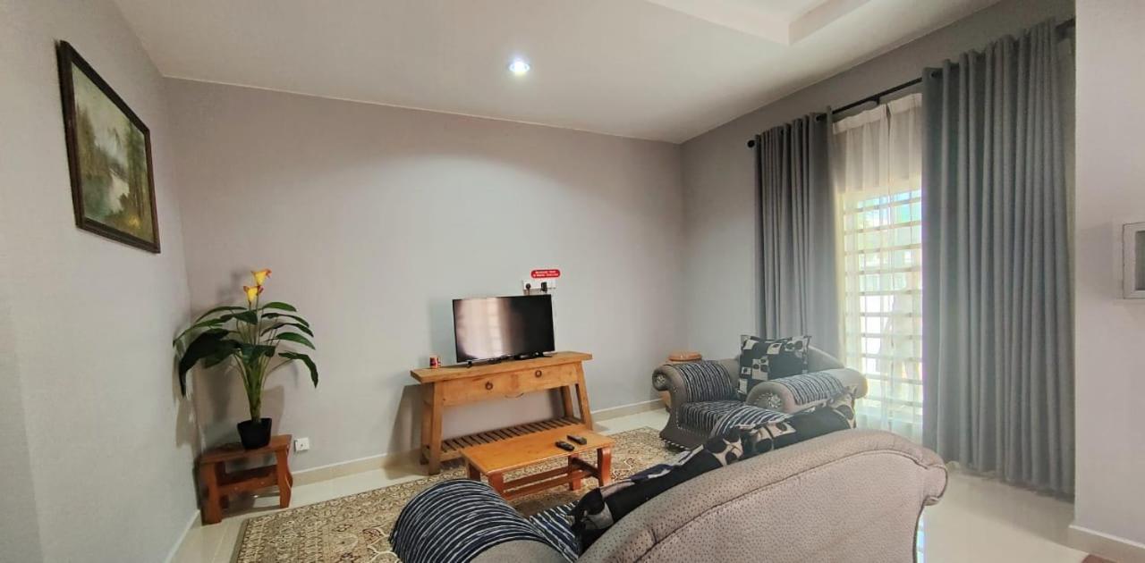 Homestay Roma Suite Kuala Terengganu Bagian luar foto